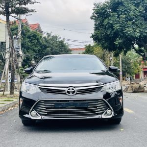 Toyota Camry 2.0 E 2015 đen