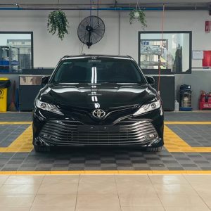 Toyota Camry 2.5Q 2021 đen 1