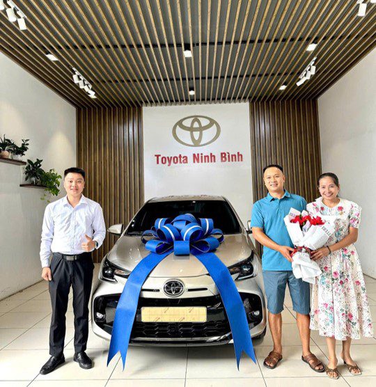 giao xe toyota ninh bình 3